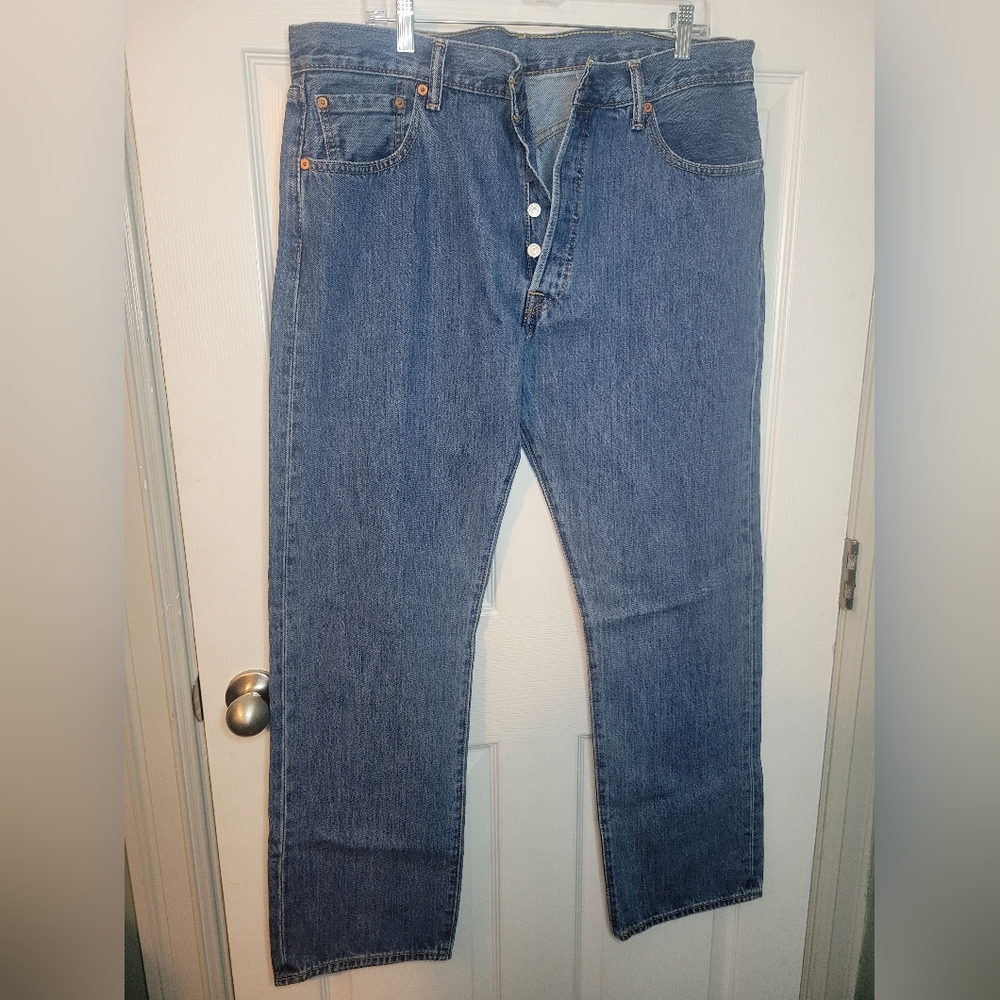 Levi 501 Jeans Adult 38x32 Blue Denim Button Fly Red Tab Straight Leg